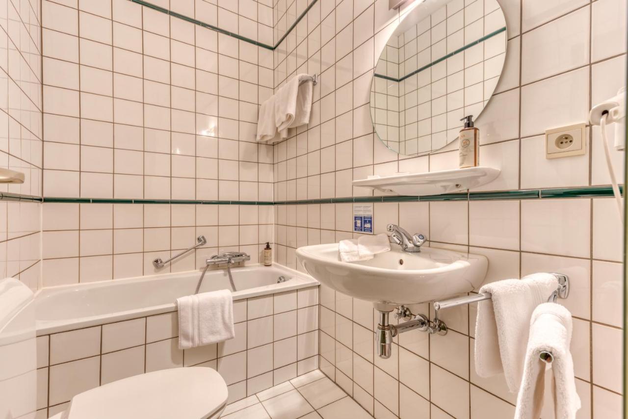 Hotel Le Cor De Chasse سانت هوبيرت المظهر الخارجي الصورة