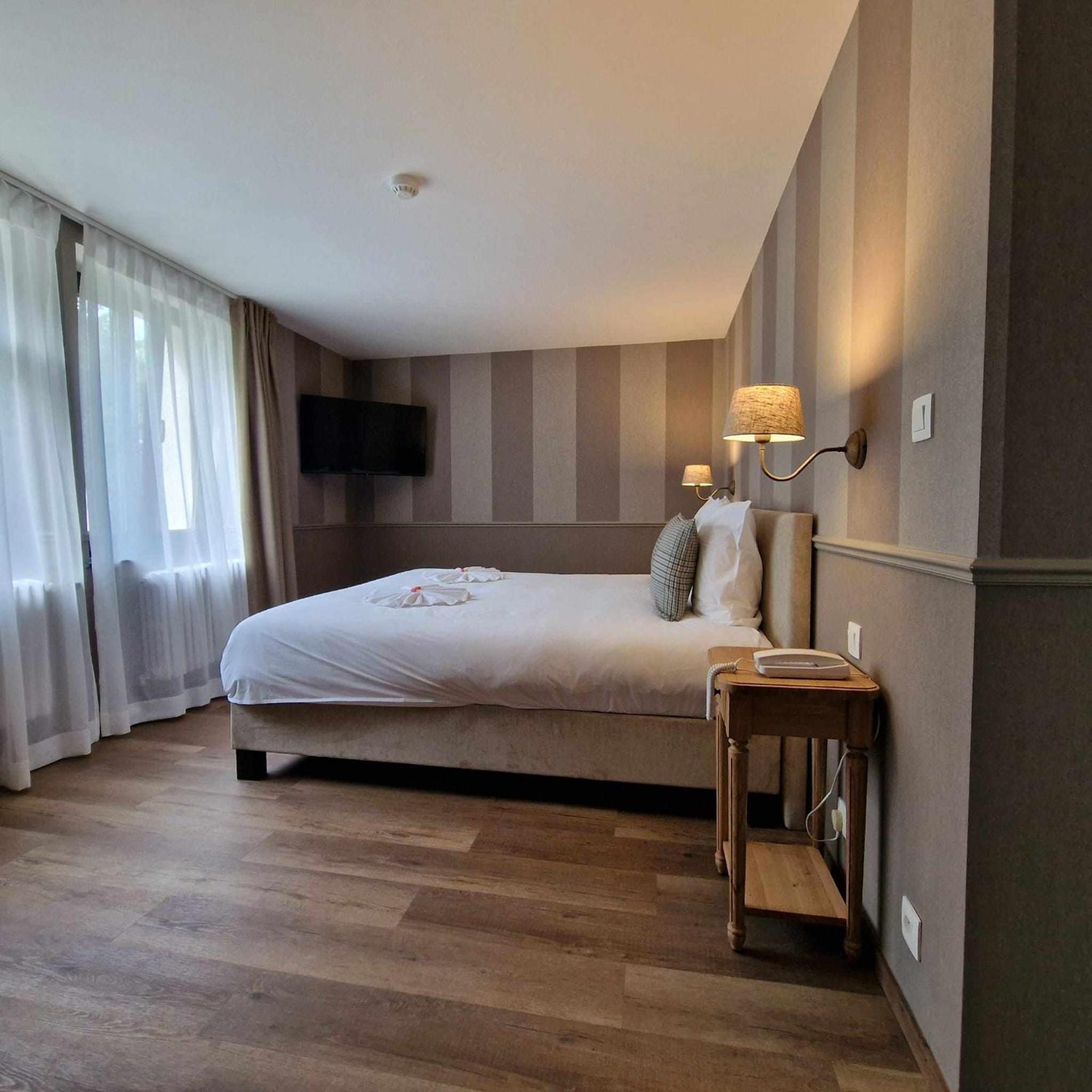 Hotel Le Cor De Chasse سانت هوبيرت المظهر الخارجي الصورة